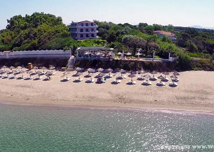 Alonaki Beach